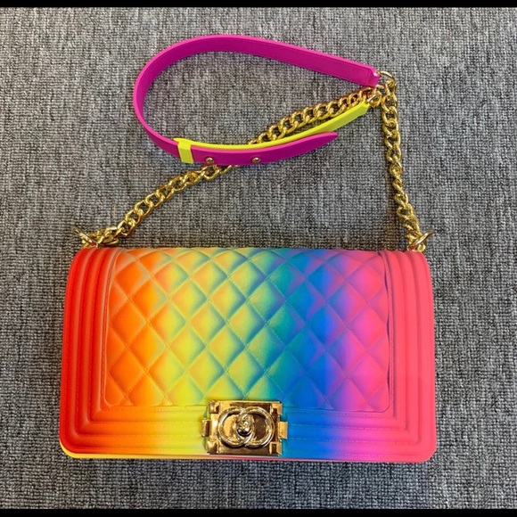 Purses - Picture 7 of 8